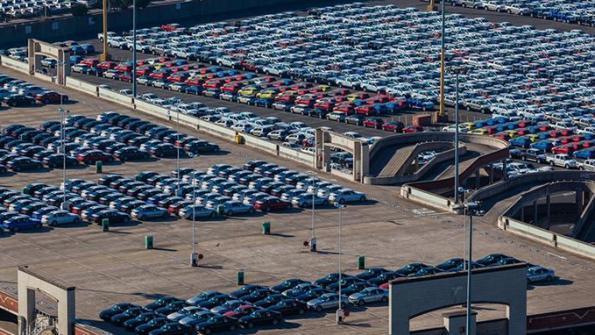 واردات خودروهای آمریکایی متوقف شد